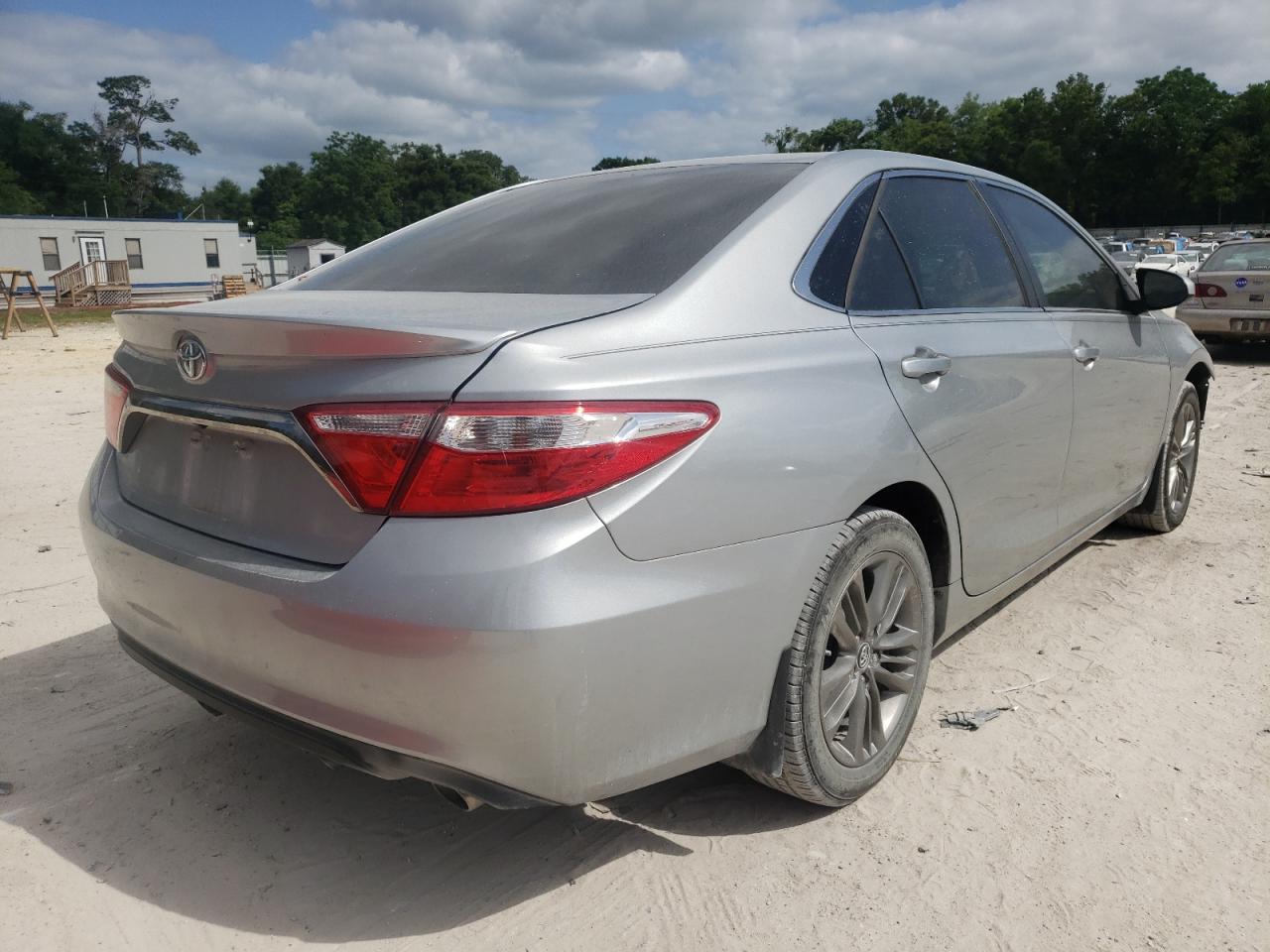 Photo 4 from auction – 2017 TOYOTA CAMRY LE with VIN 4T1BF1FKXHU652386