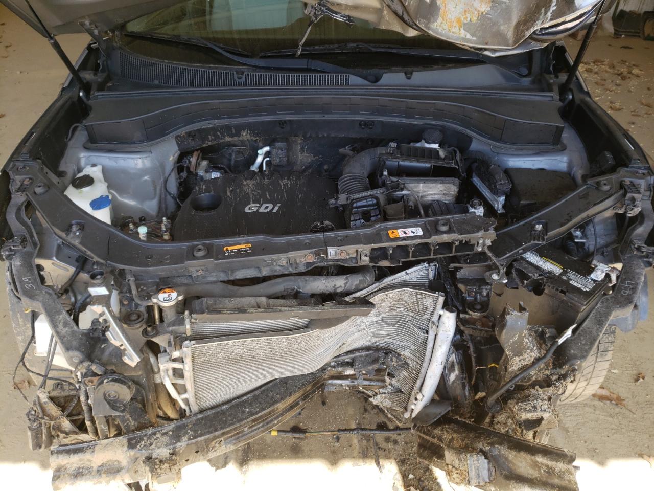 Photo 7 from auction – 2015 KIA SORENTO LX with VIN 5XYKTDA68FG558384