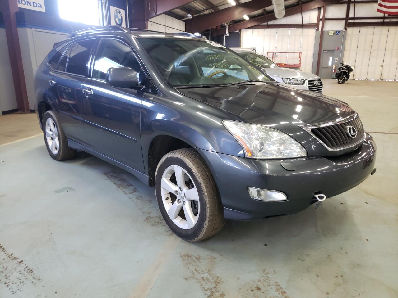 LEXUS RX 350 2008 с VIN 2T2HK31U48C073336 - Фото с аукциона