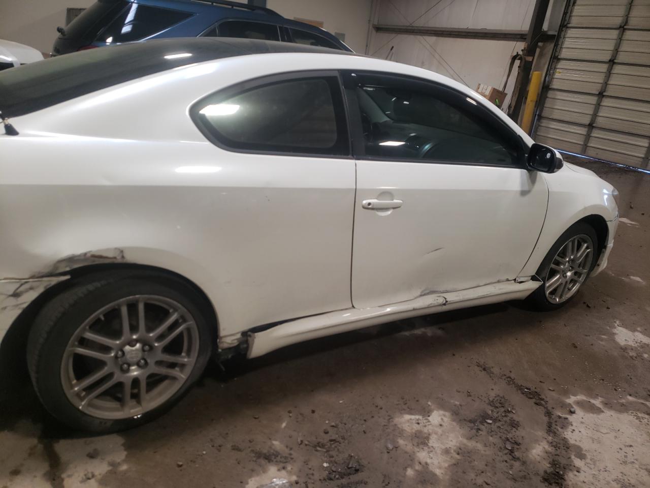 Photo 9 from auction – 2007 TOYOTA SCION TC with VIN JTKDE167670203152