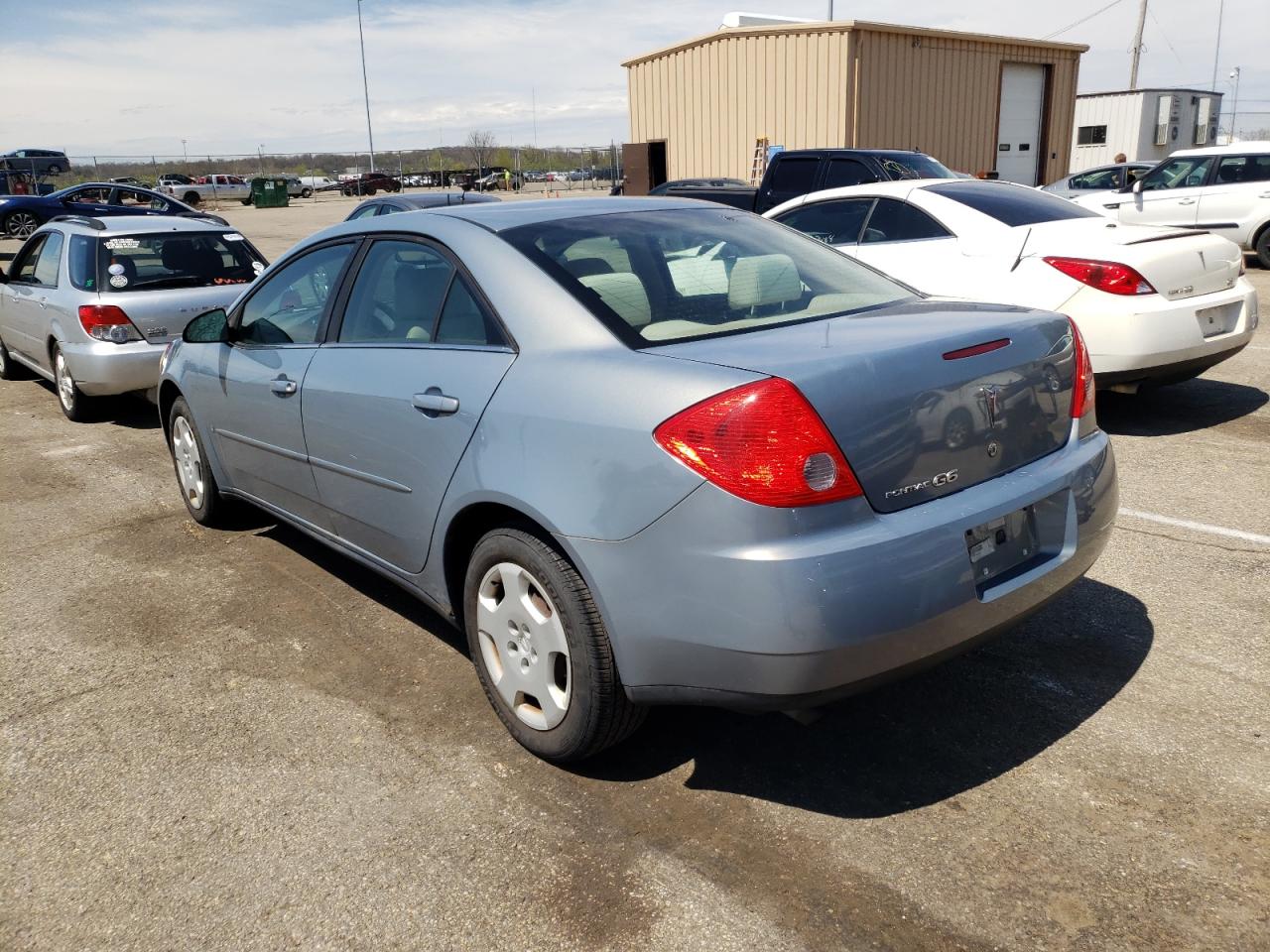 Photo 3 from auction – 2008 PONTIAC G6 VALUE L with VIN 1G2ZF57B984304589