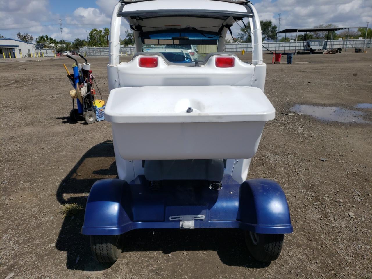 Photo 10 from auction – 2001 GEM ELECTRIC with VIN 5ASAG47431F014095