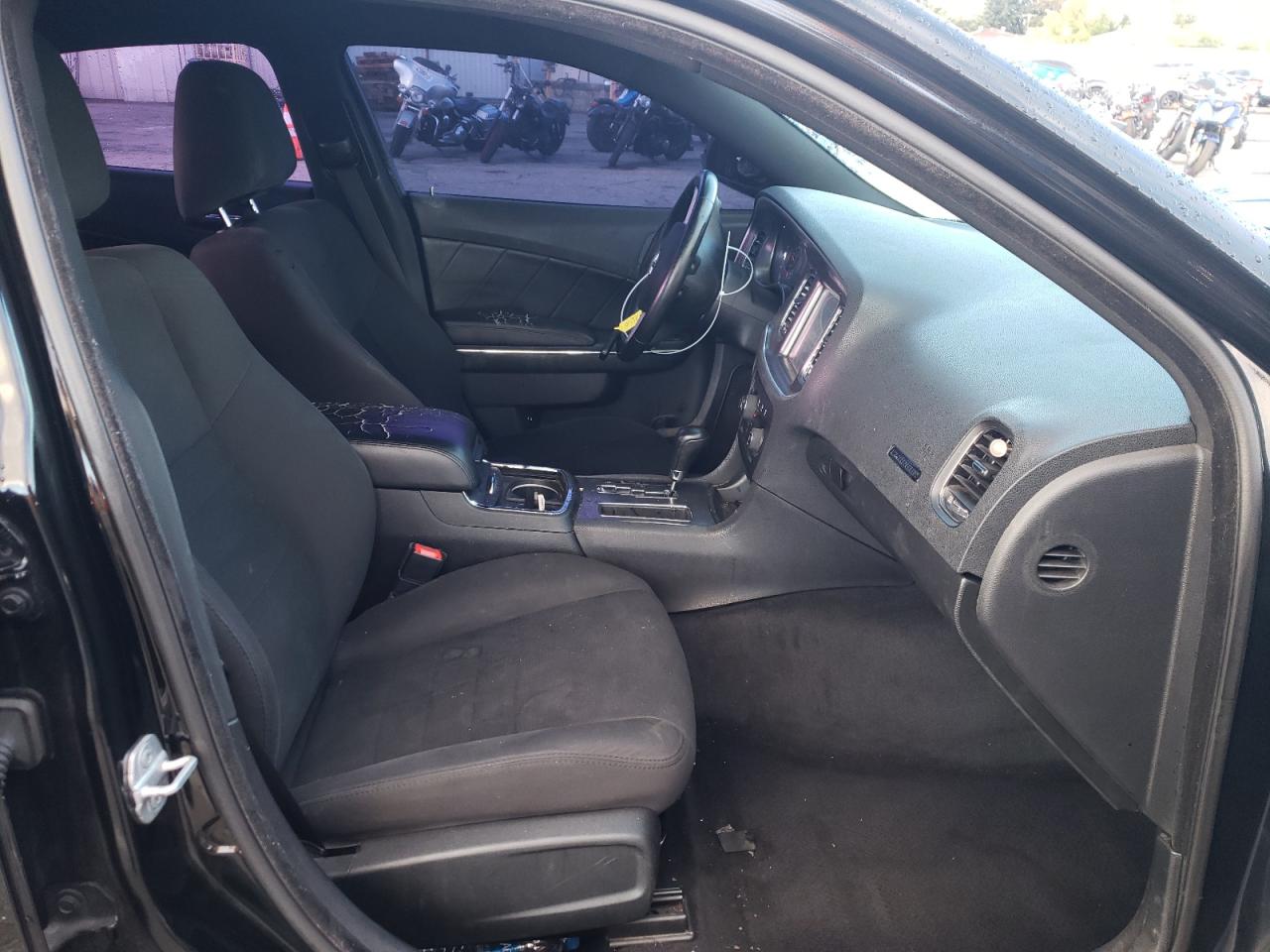 Photo 5 from auction – 2013 DODGE CHARGER R/ with VIN 2C3CDXCT5DH726040
