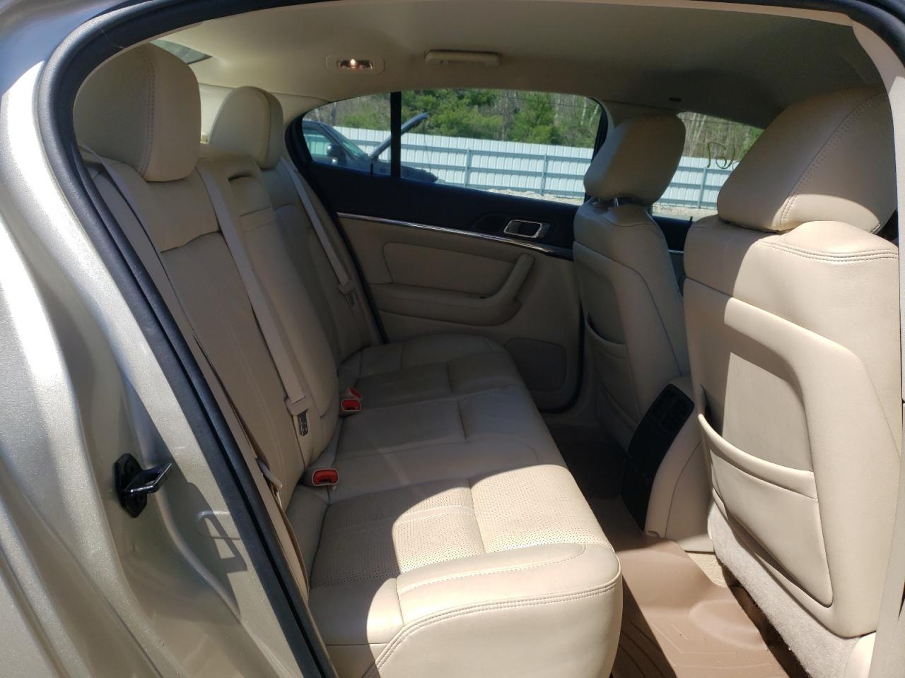 Photo 6 from auction – 2010 LINCOLN MKS with VIN 1LNHL9DR6AG616233