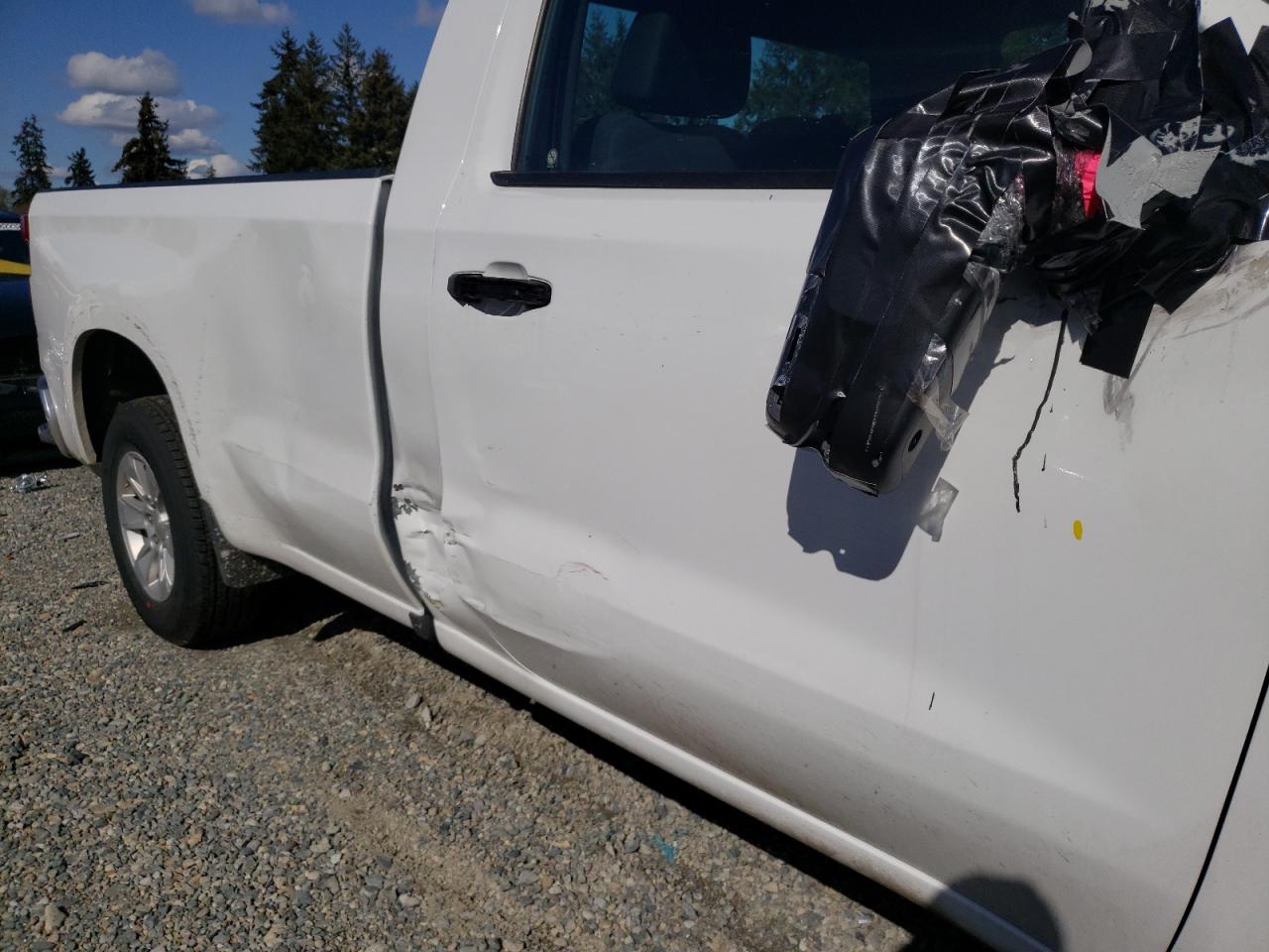 Photo 9 from auction – 2019 CHEVROLET SILVERADO with VIN 3GCNWAEF8KG301749