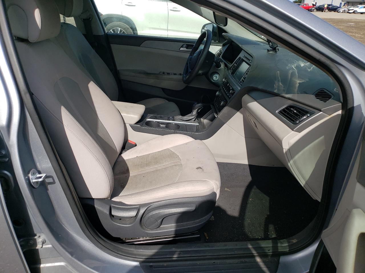 Photo 5 from auction – 2016 HYUNDAI SONATA SE with VIN 5NPE24AF2GH292290