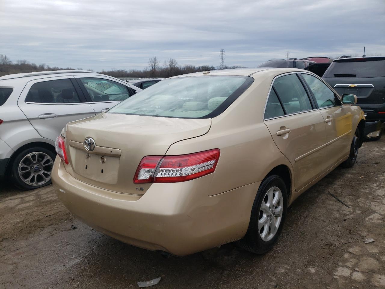 Photo 4 from auction – 2011 TOYOTA CAMRY BASE with VIN 4T1BF3EK1BU204929