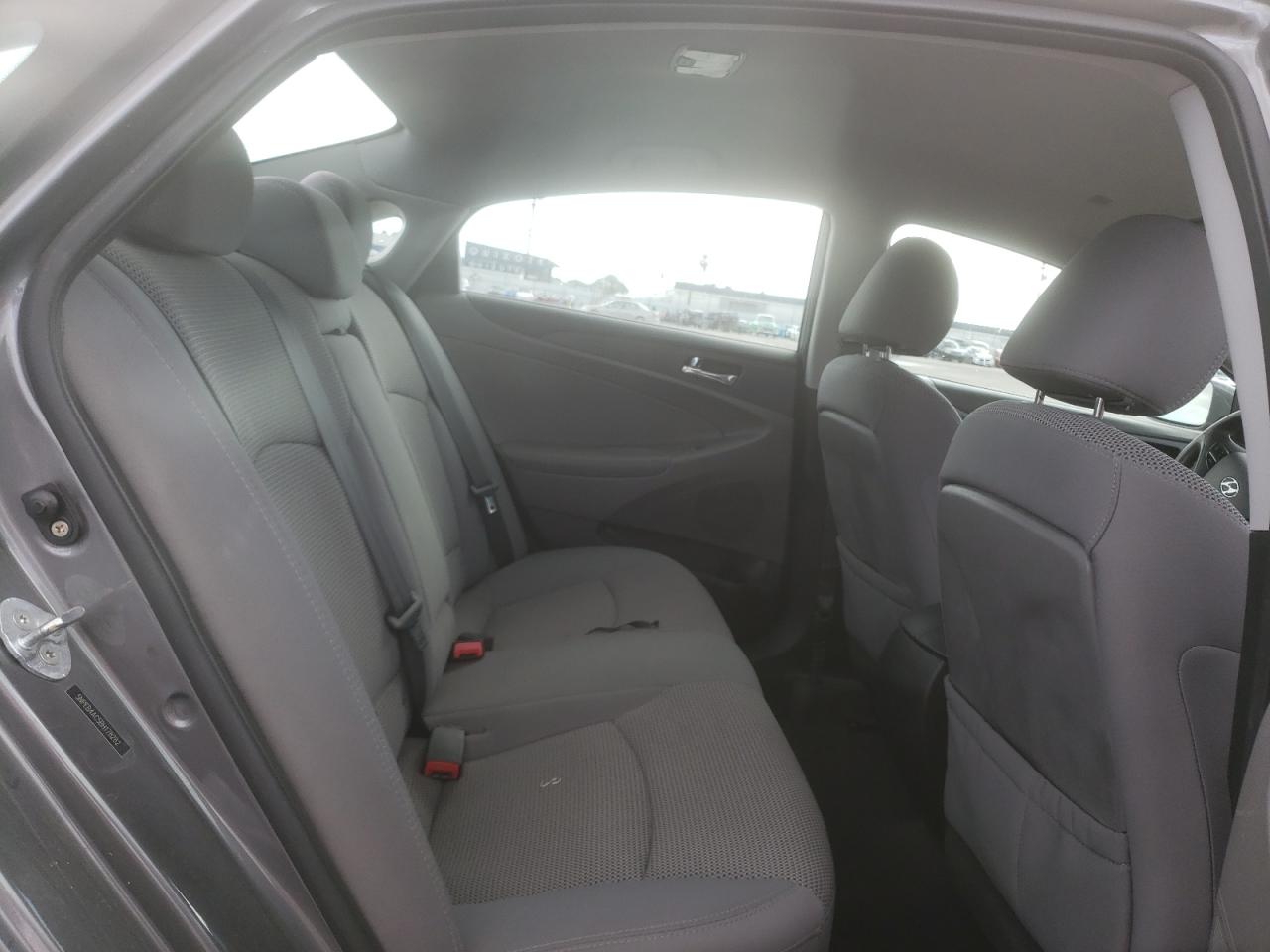 Photo 6 from auction – 2011 HYUNDAI SONATA GLS with VIN 5NPEB4AC5BH178282