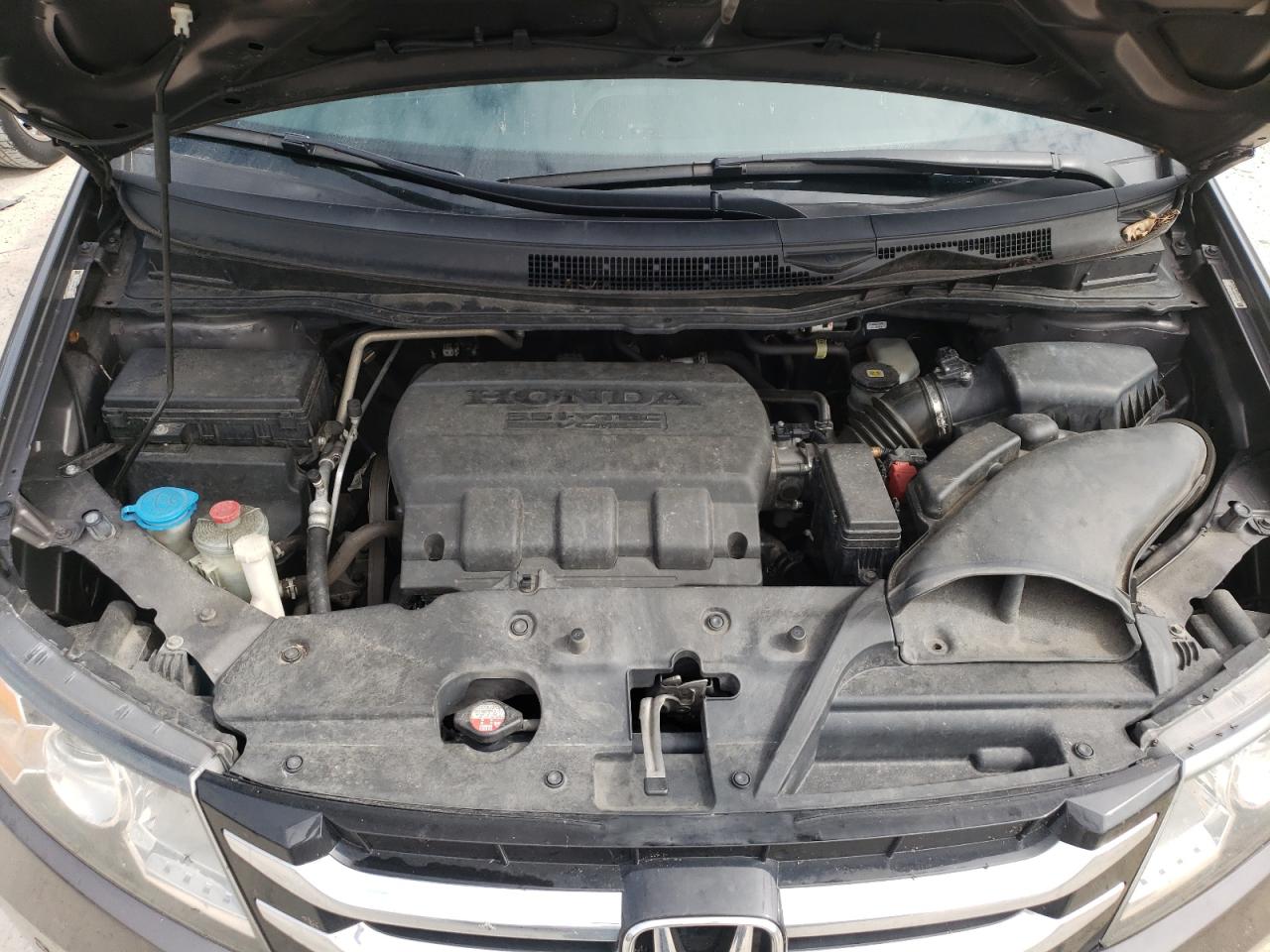 Photo 7 from auction – 2015 HONDA ODYSSEY TO with VIN 5FNRL5H99FB084635