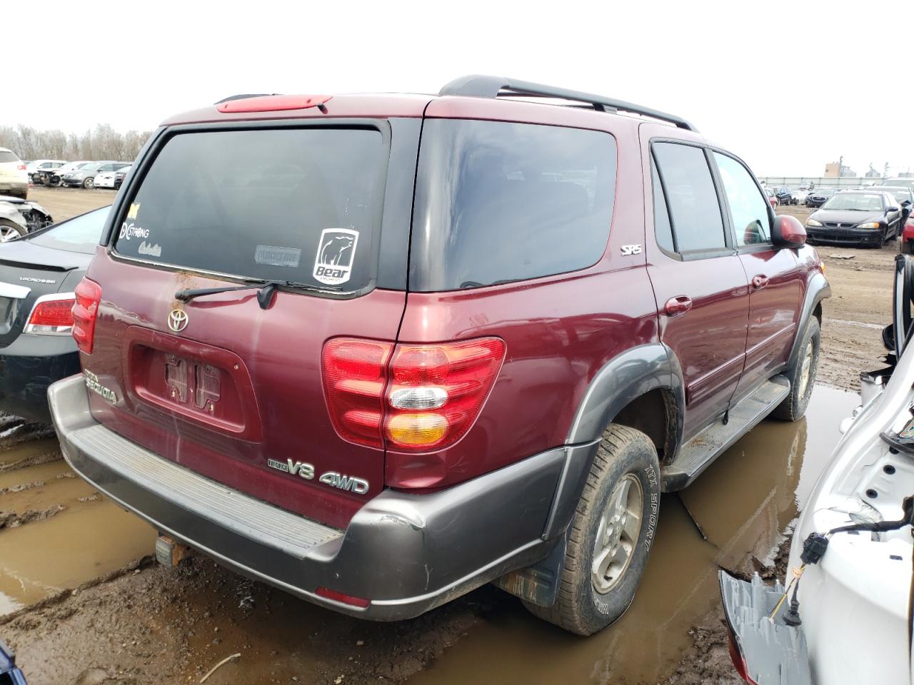 Photo 4 from auction – 2004 TOYOTA SEQUOIA SR with VIN 5TDBT44A44S233425