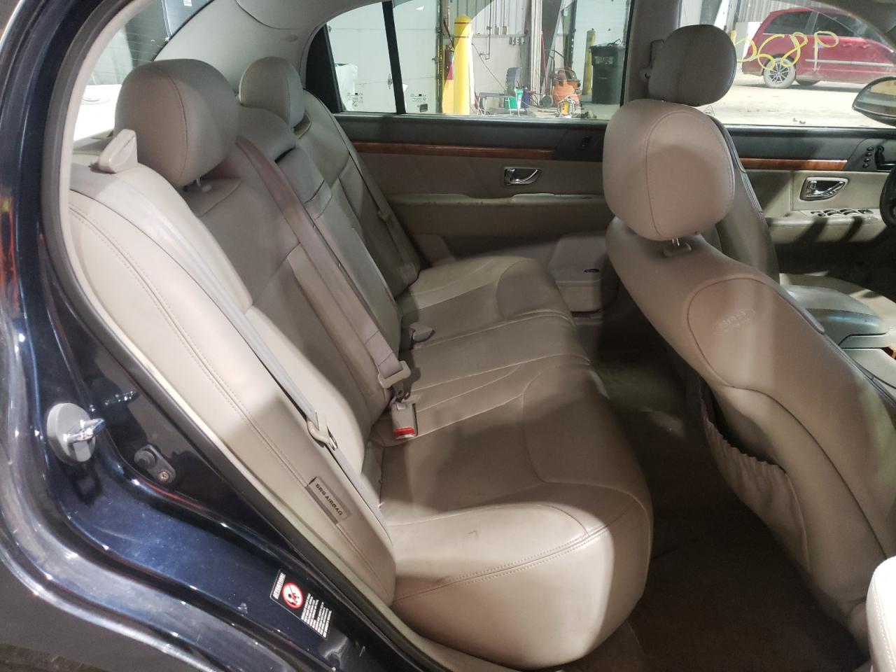 Photo 6 from auction – 2006 KIA AMANTI with VIN KNALD124865086965