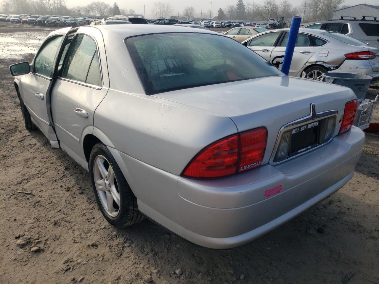 Photo 3 from auction – 2002 LINCOLN LS with VIN 1LNHM86S62Y614954