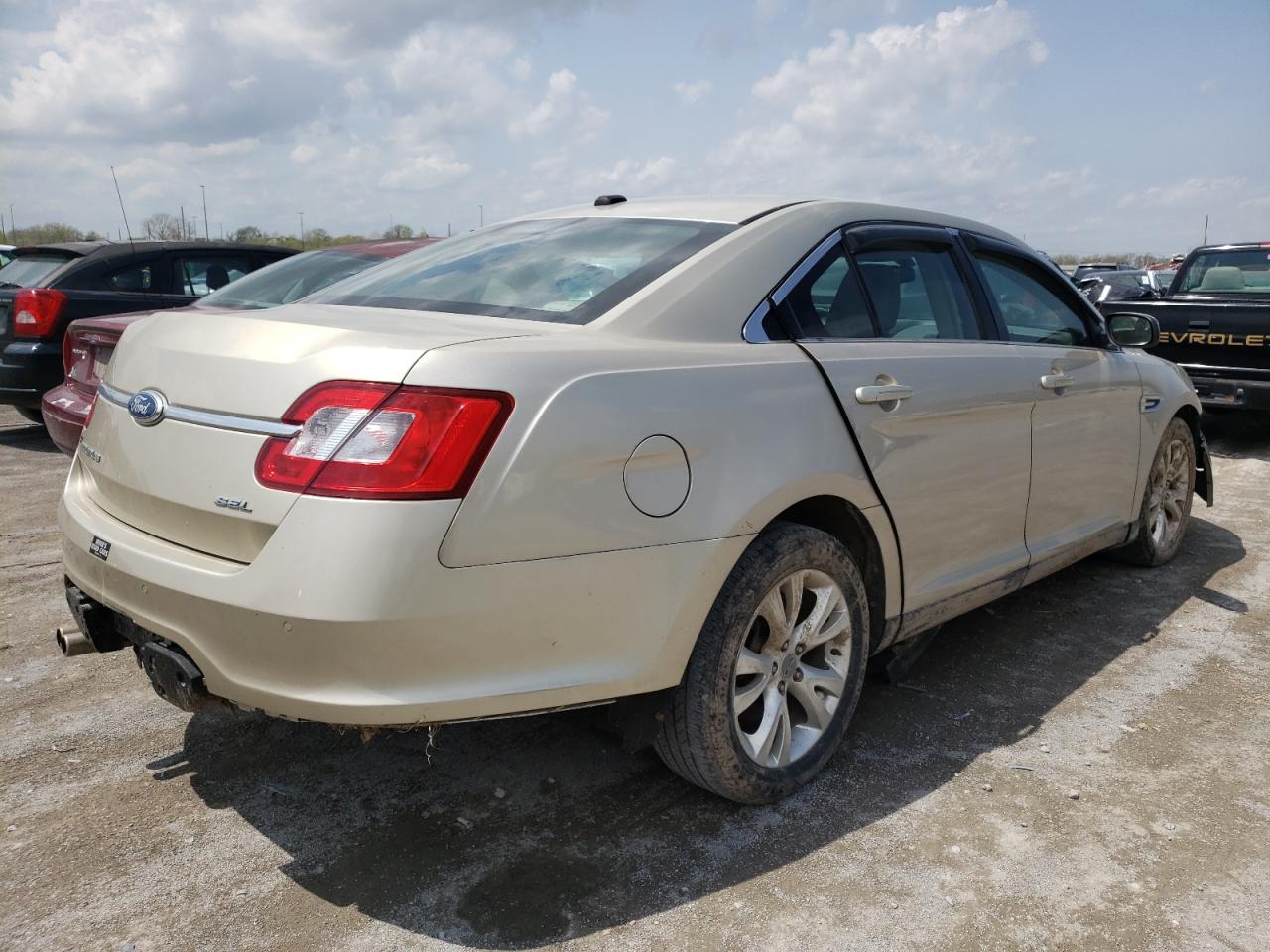 Photo 4 from auction – 2010 FORD TAURUS SEL with VIN 1FAHP2EW6AG123405