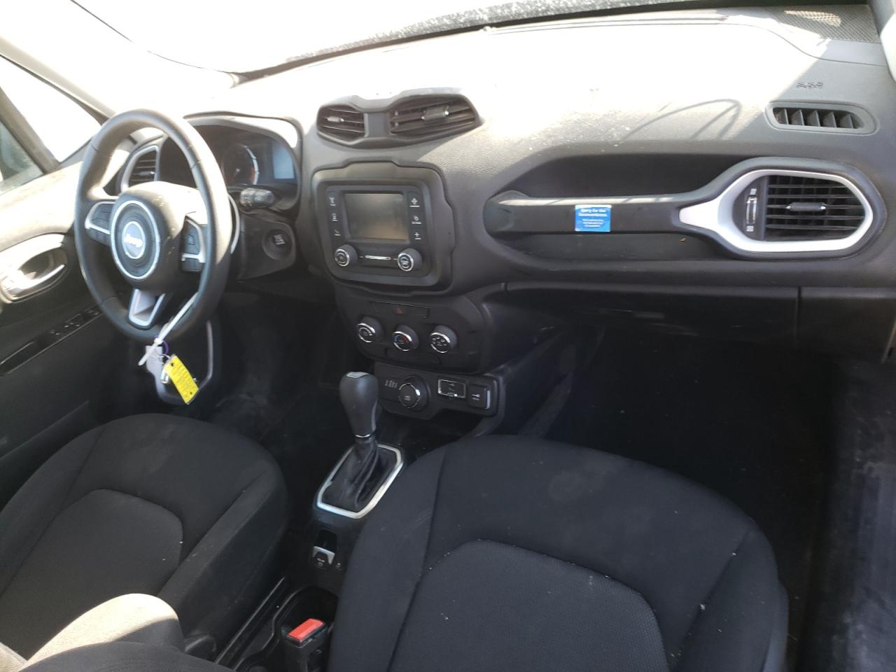 Photo 9 from auction – 2018 JEEP RENEGADE S with VIN ZACCJBAB3JPH45875