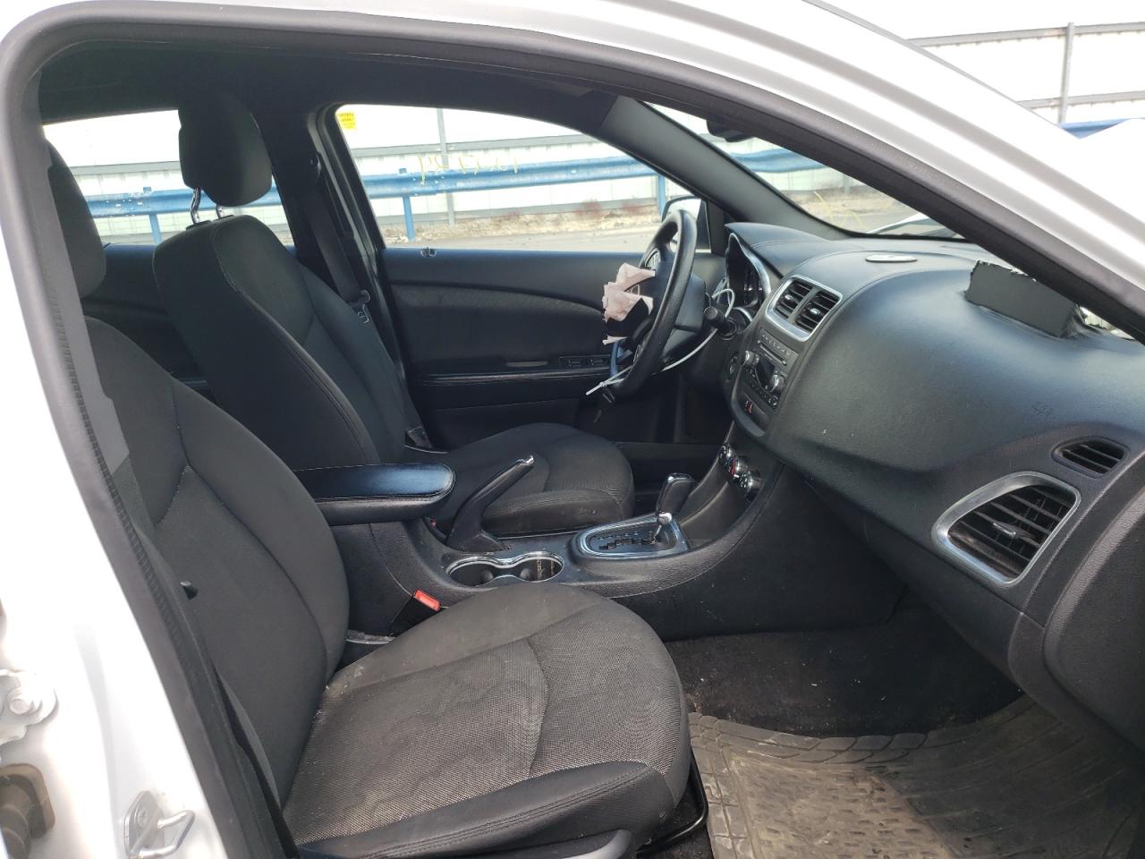 Photo 5 from auction – 2014 DODGE AVENGER SE with VIN 1C3CDZAB6EN189838