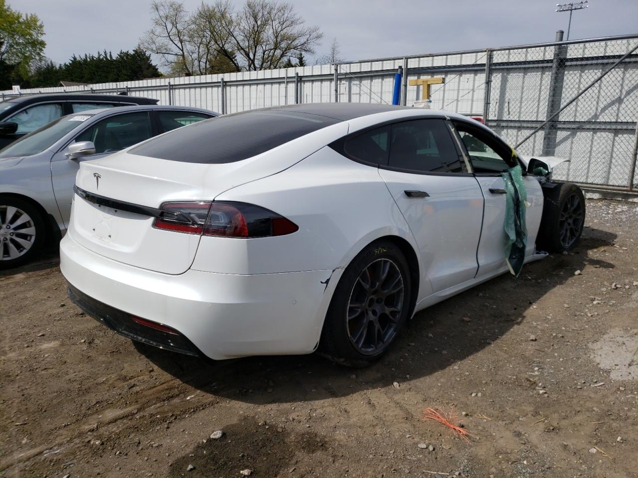 Photo 4 from auction – 2021 TESLA MODEL S with VIN 5YJSA1E51MF456015