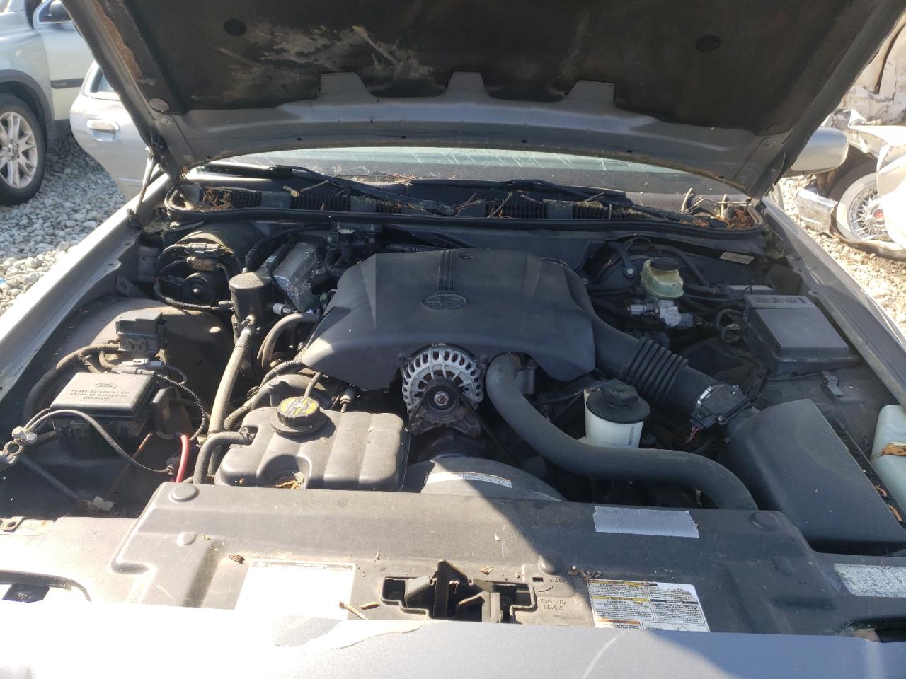 Photo 7 from auction – 1998 FORD CROWN VICT with VIN 2FAFP74W0WX132169