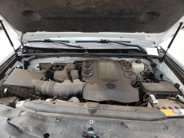 Photo 7 from auction – 2019 TOYOTA 4RUNNER SR with VIN JTEBU5JRXK5714372