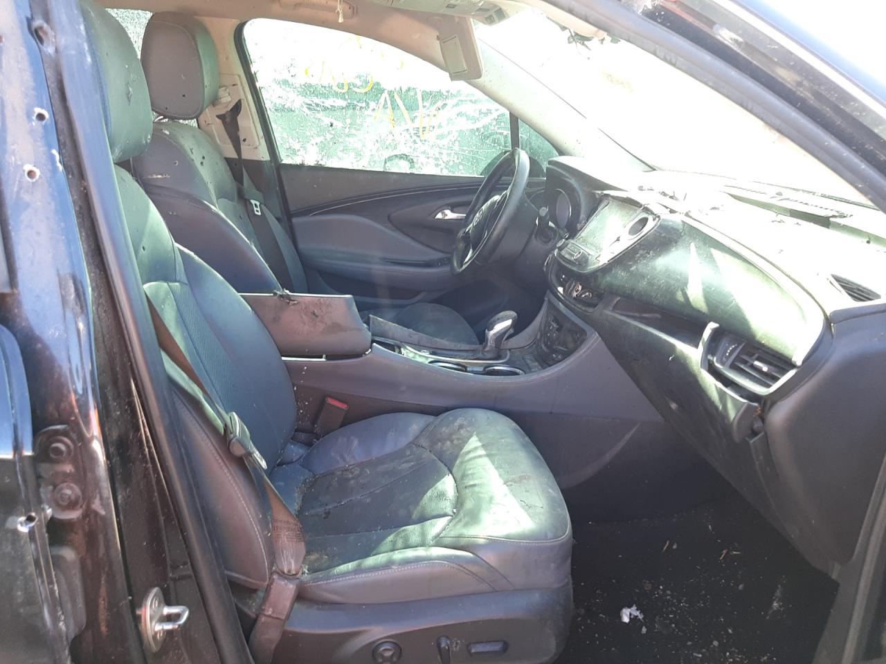 Photo 5 from auction – 2020 BUICK ENVISION E with VIN LRBFXCSA1LD141510