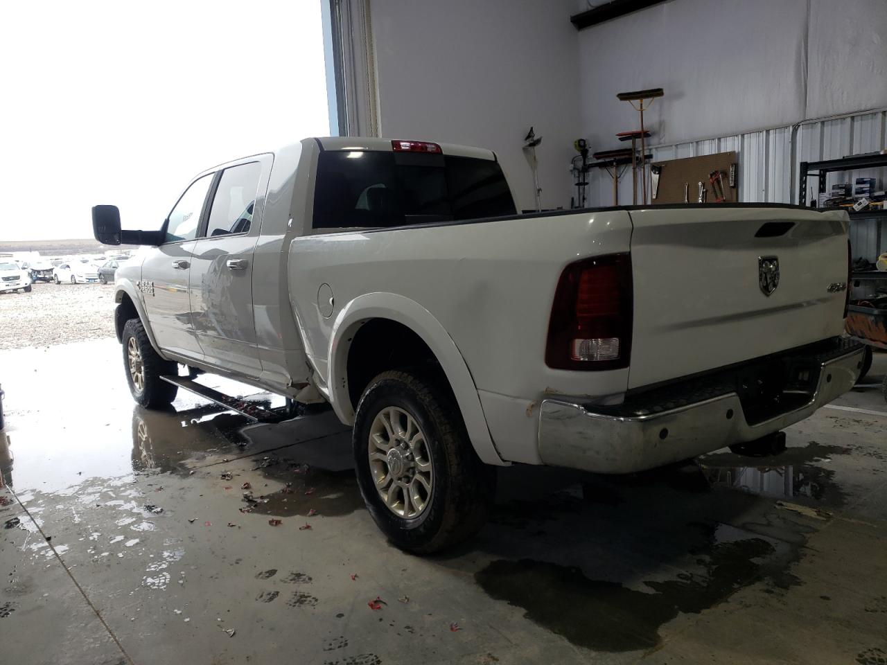 Photo 3 from auction – 2015 RAM 2500 LARAM with VIN 3C6UR5NLXFG529085