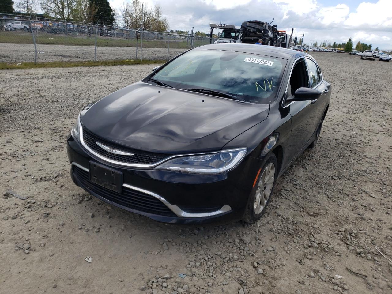 Photo 2 from auction – 2016 CHRYSLER 200 LIMITE with VIN 1C3CCCAB0GN155283