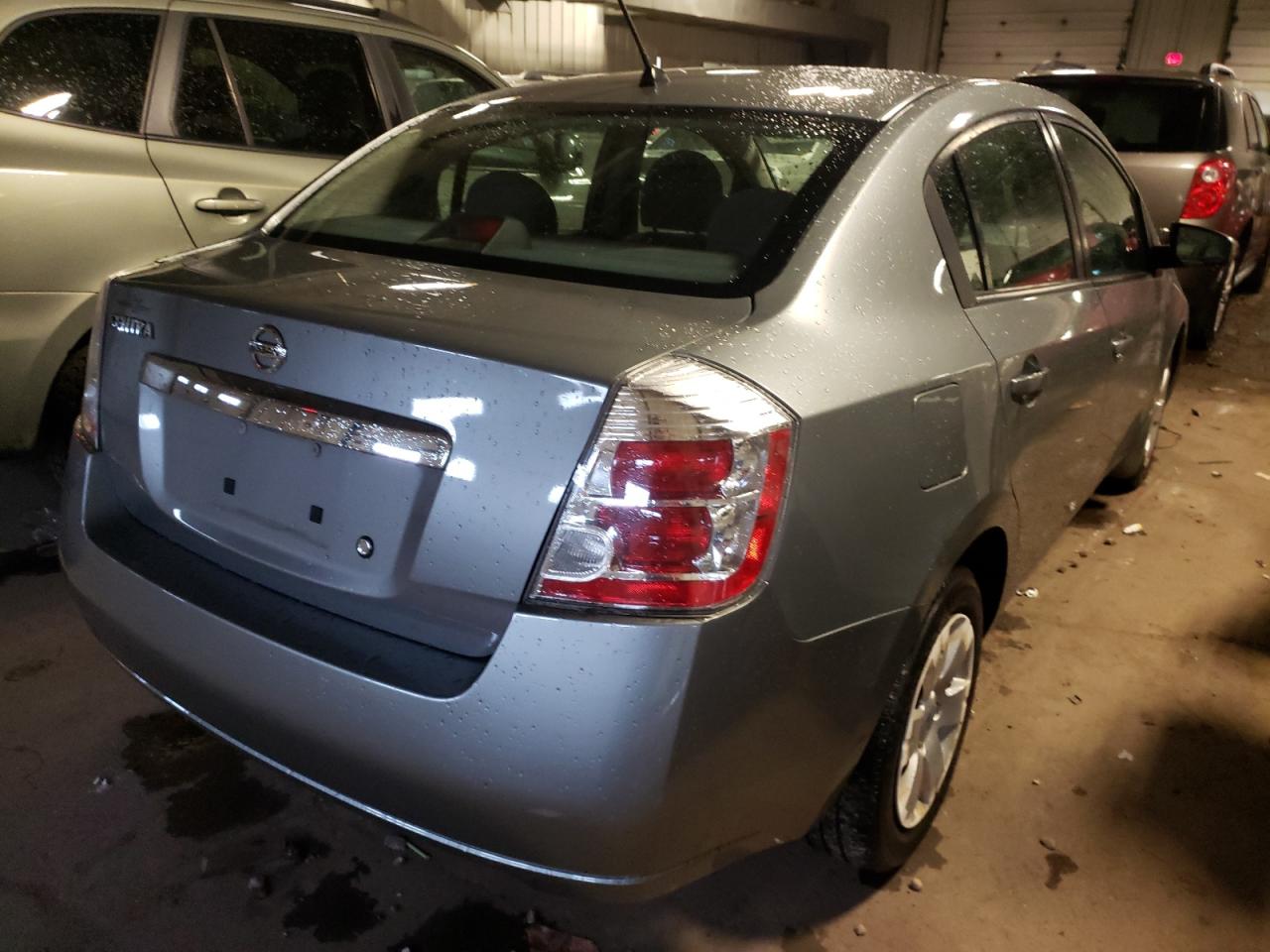 Photo 4 from auction – 2010 NISSAN SENTRA 2.0 with VIN 3N1AB6AP1AL625771