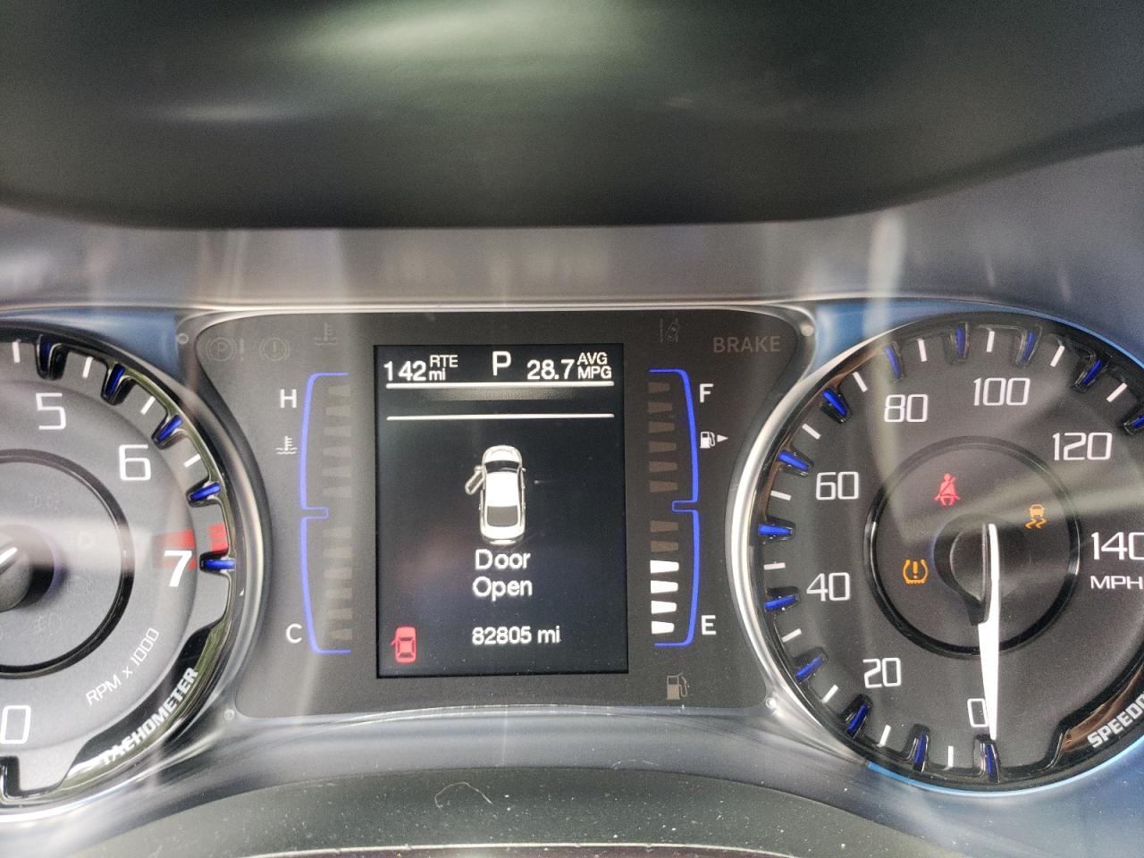 Photo 8 from auction – 2015 CHRYSLER 200 S with VIN 1C3CCCBG4FN515096
