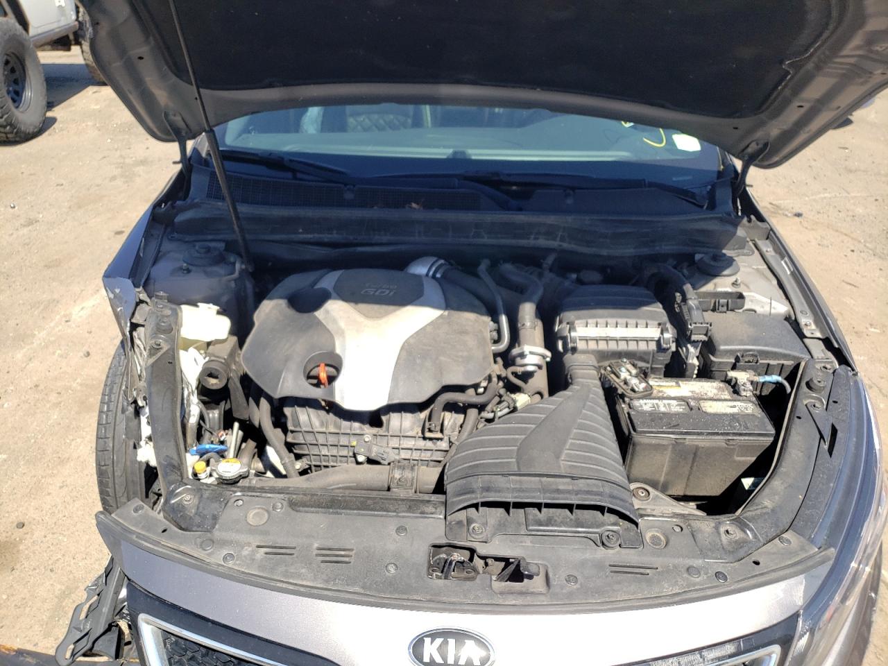 Photo 7 from auction – 2015 KIA OPTIMA SX with VIN 5XXGR4A65FG382290