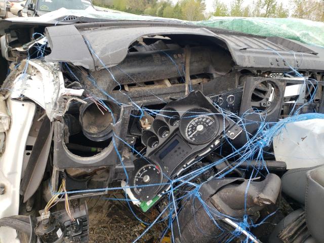 Zdjęcie 8 z aukcji – 2011 FORD F250 SUPER z VIN 1FT7X2B62BEA32087