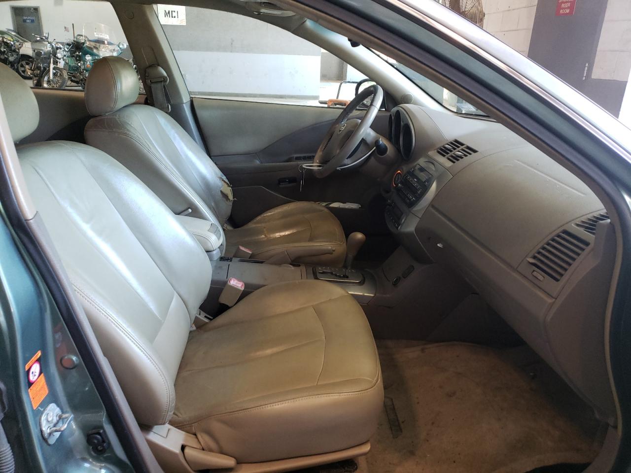 Photo 5 from auction – 2004 NISSAN ALTIMA SE with VIN 1N4BL11E84C120803