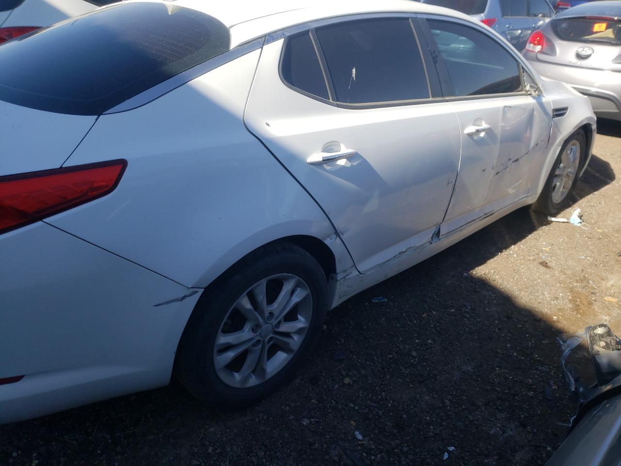 Photo 9 from auction – 2012 KIA OPTIMA EX with VIN 5XXGN4A63CG021938