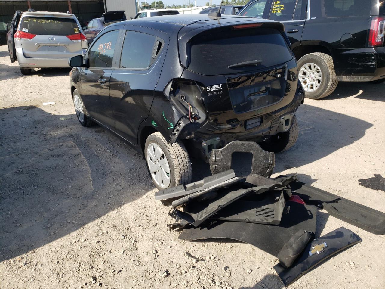 Photo 3 from auction – 2017 CHEVROLET SPARK LS with VIN KL8CB6SA2HC705014