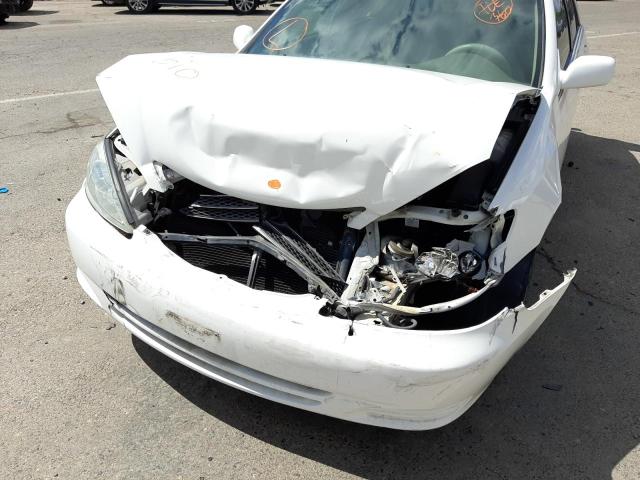 Photo 9 from auction – 2004 TOYOTA CAMRY LE with VIN 4T1BE30K34U301370