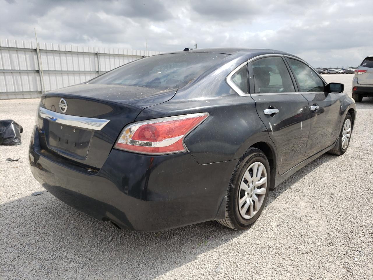 Photo 4 from auction – 2015 NISSAN ALTIMA 2.5 with VIN 1N4AL3AP0FC289290