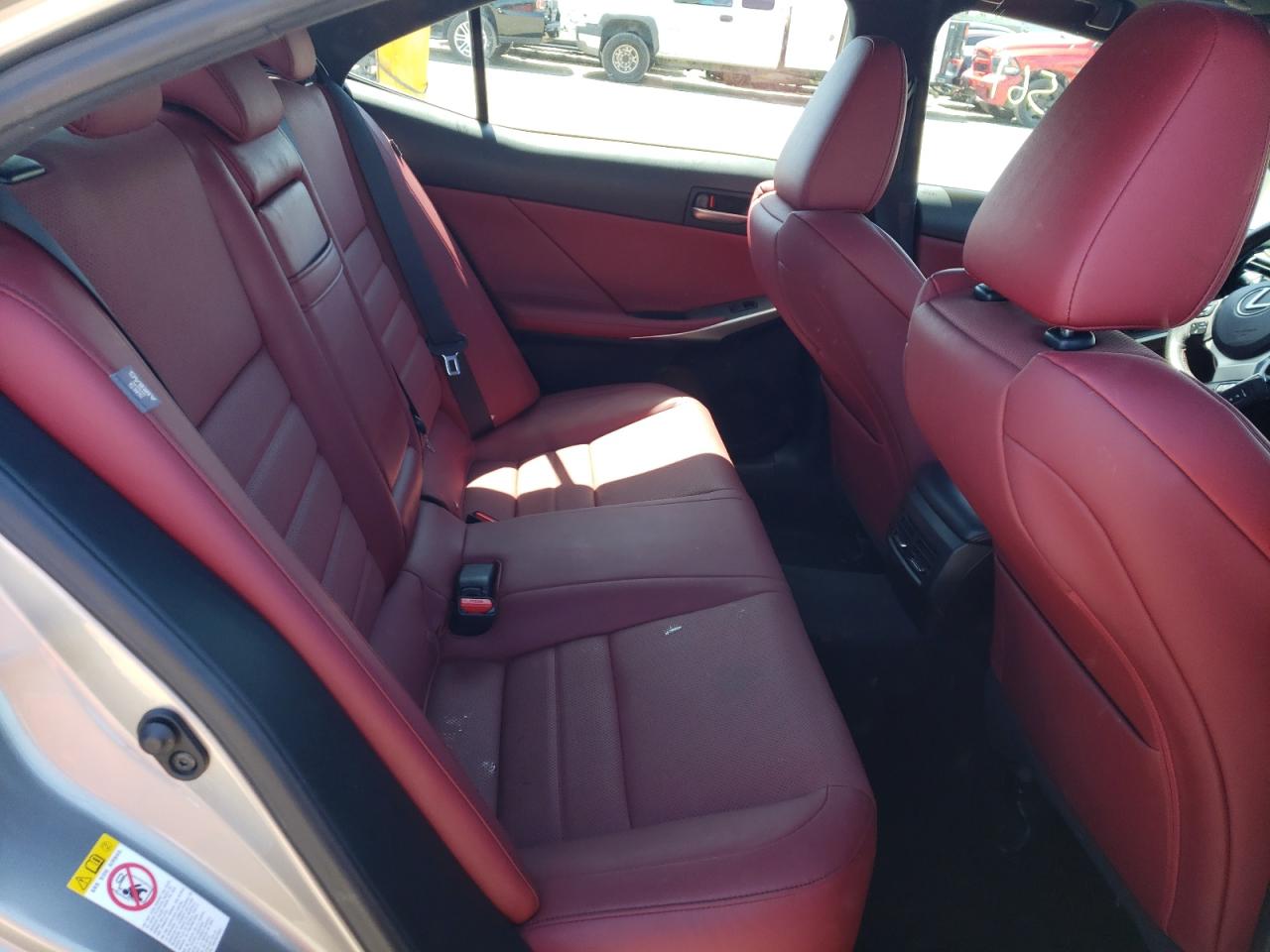 Photo 6 from auction – 2019 LEXUS IS 300 with VIN JTHBA1D26K5087298