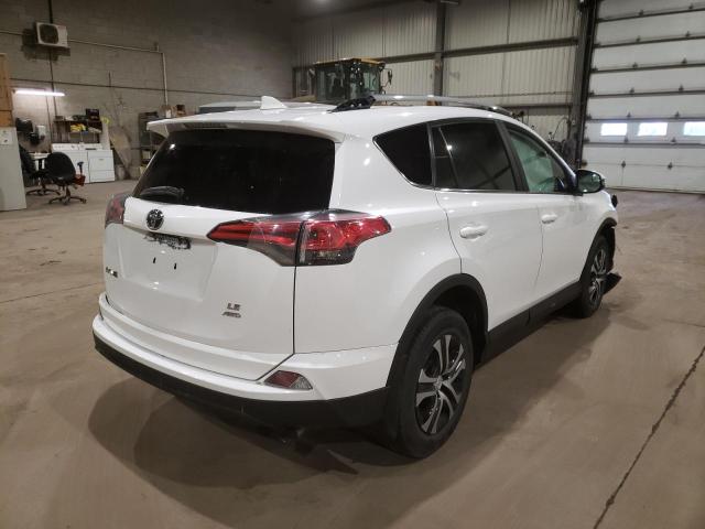 Photo 4 from auction – 2017 TOYOTA RAV4 LE with VIN 2T3BFREV8HW626354