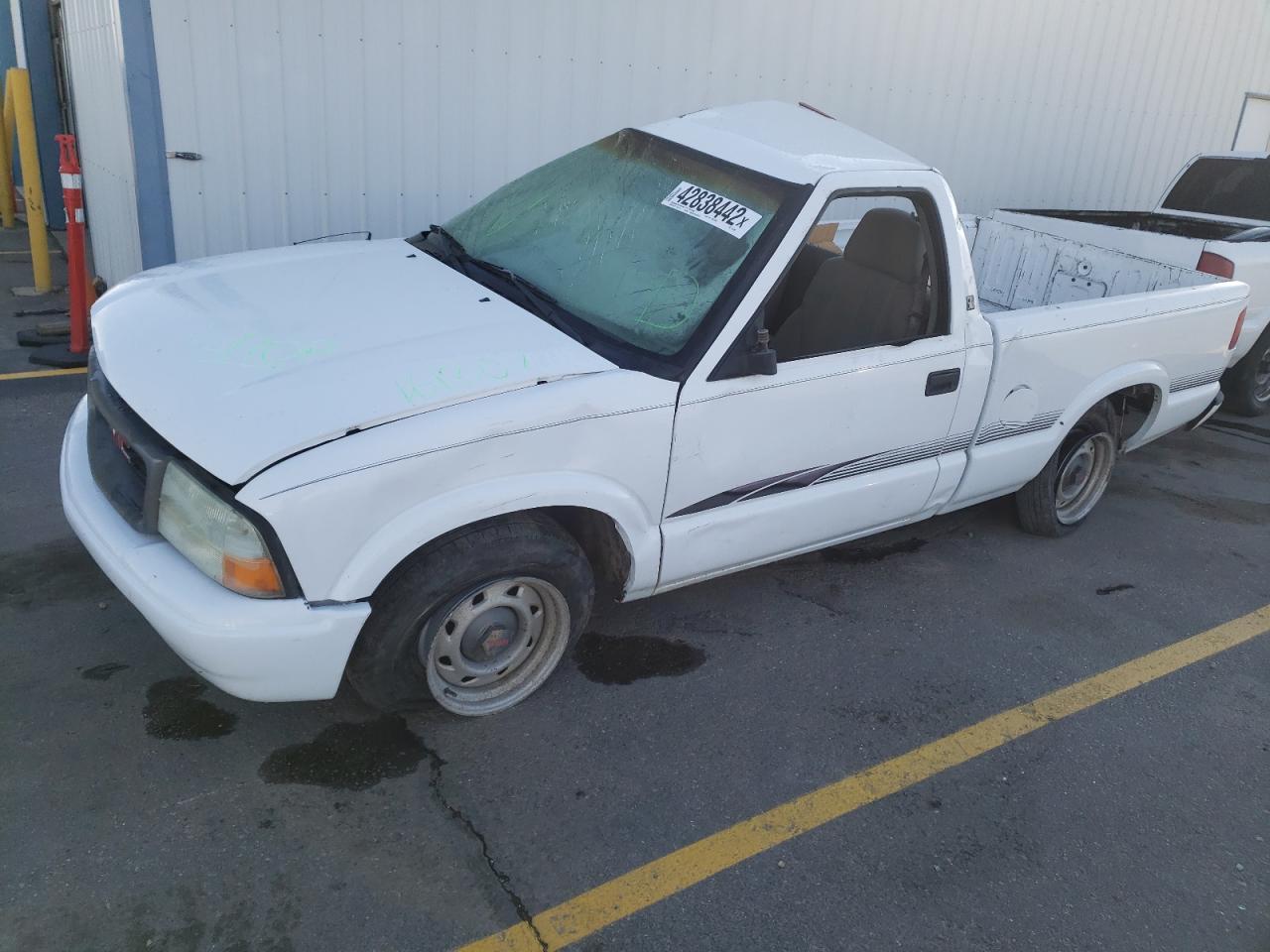 Photo 2 from auction – 2003 GMC SONOMA with VIN 1GTCS14H638132280
