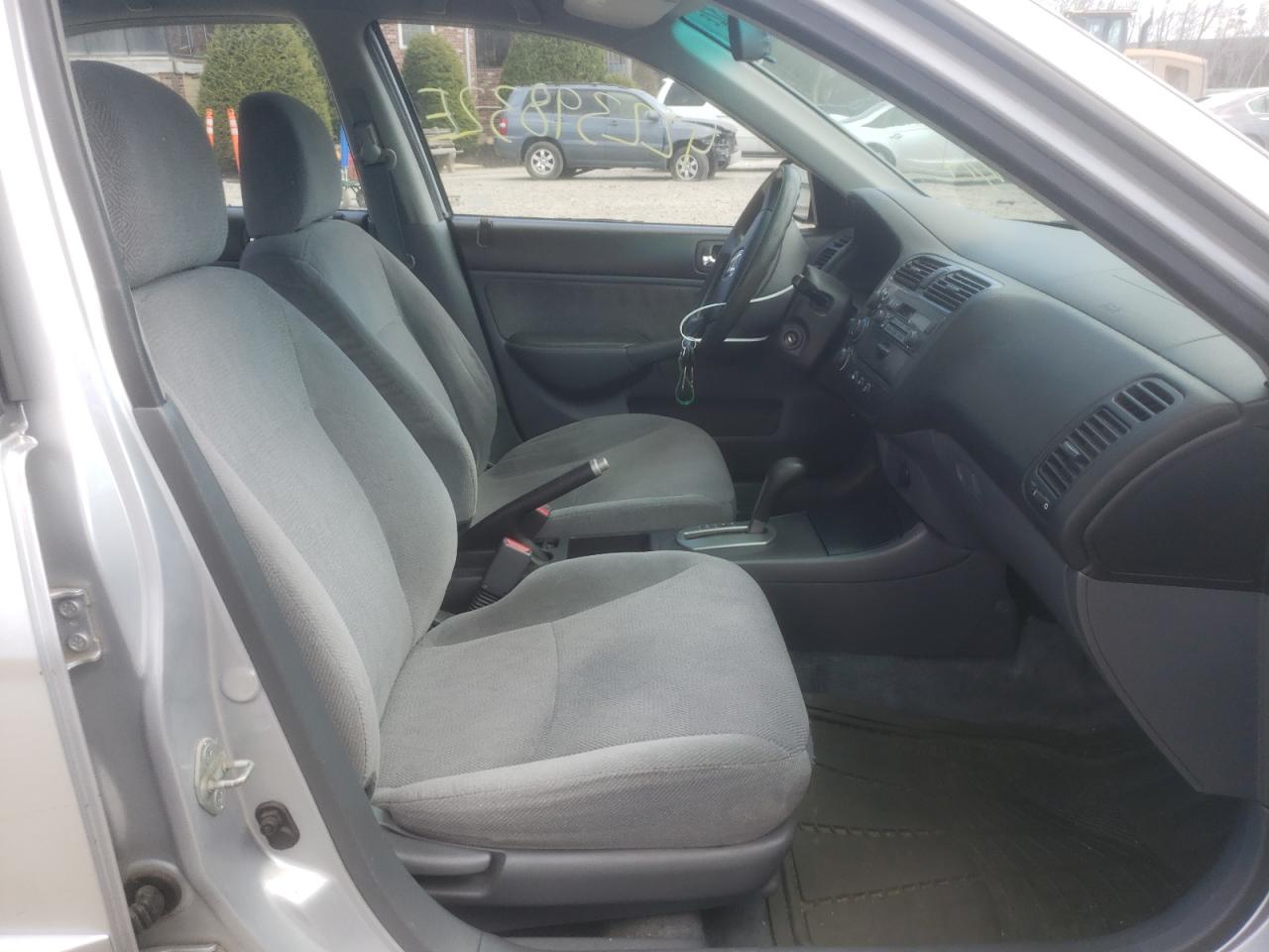 Photo 5 from auction – 2002 HONDA CIVIC LX with VIN 2HGES16522H536599