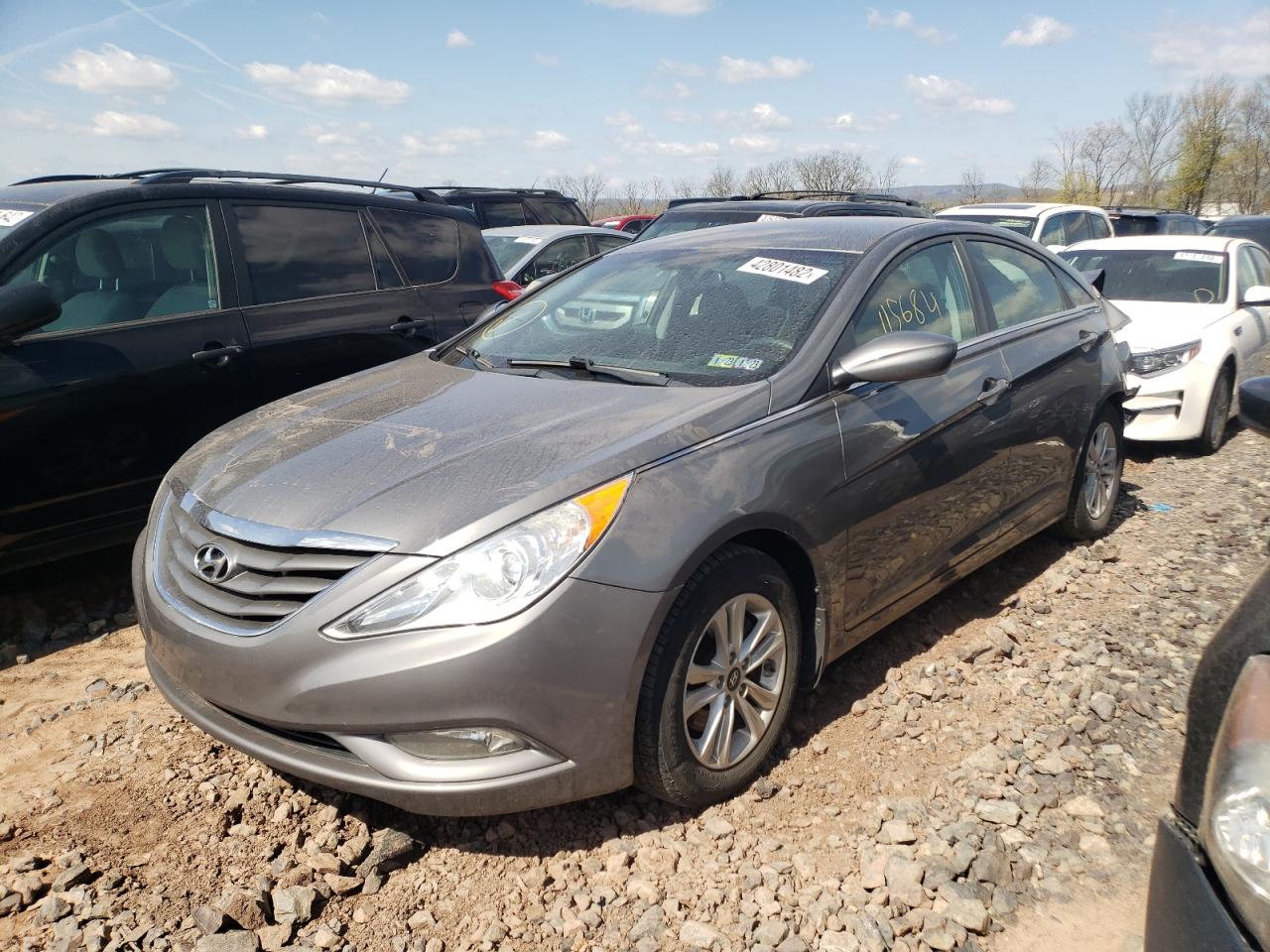 Photo 2 from auction – 2013 HYUNDAI SONATA GLS with VIN 5NPEB4AC4DH636722