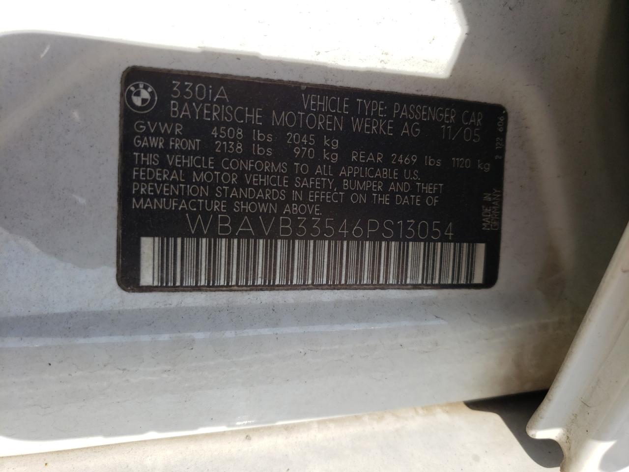 Photo 10 from auction – 2006 BMW 330 I with VIN WBAVB33546PS13054