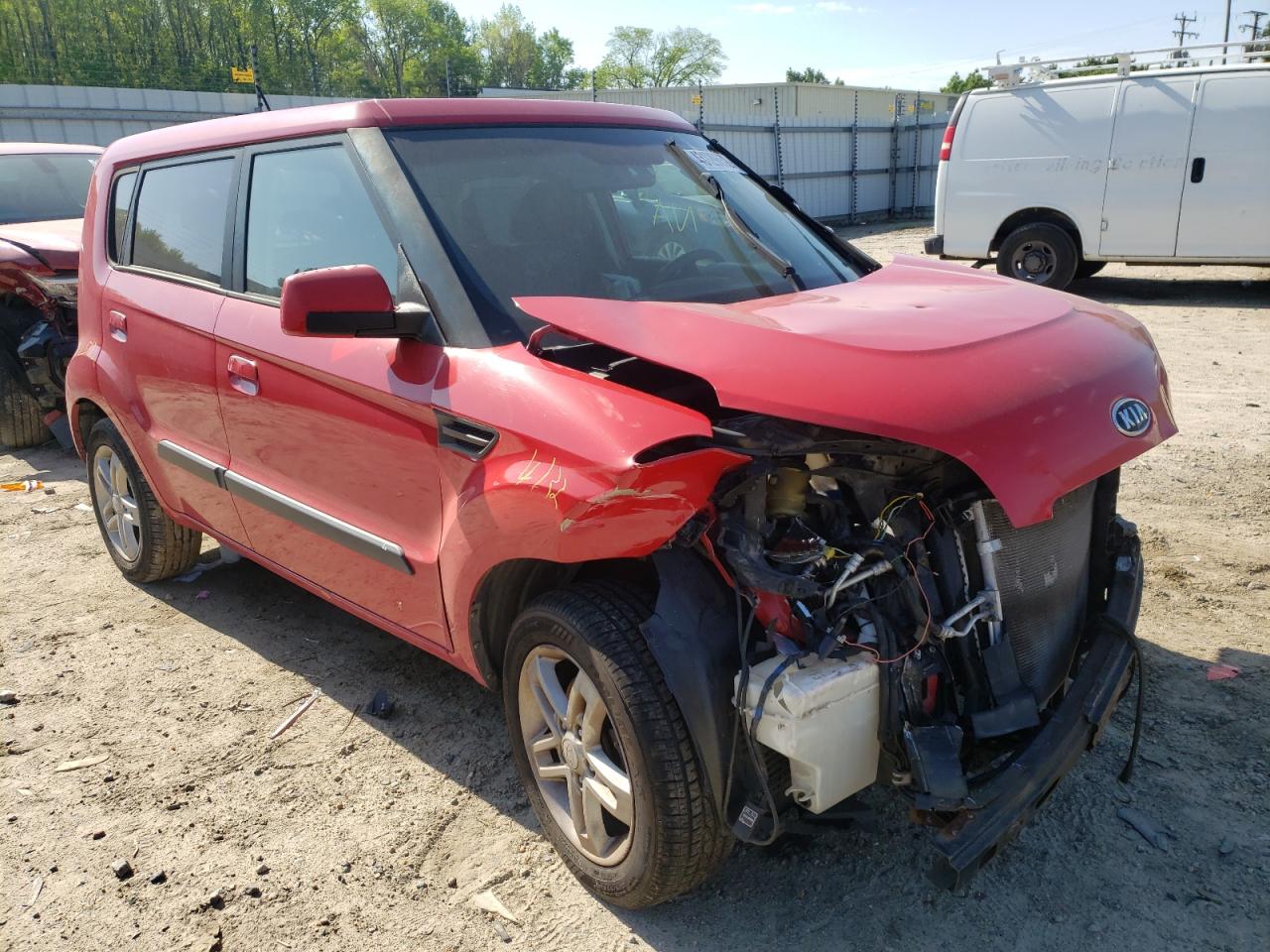 KIA SOUL 2010 with VIN KNDJT2A24A7042283 - Photo from auction