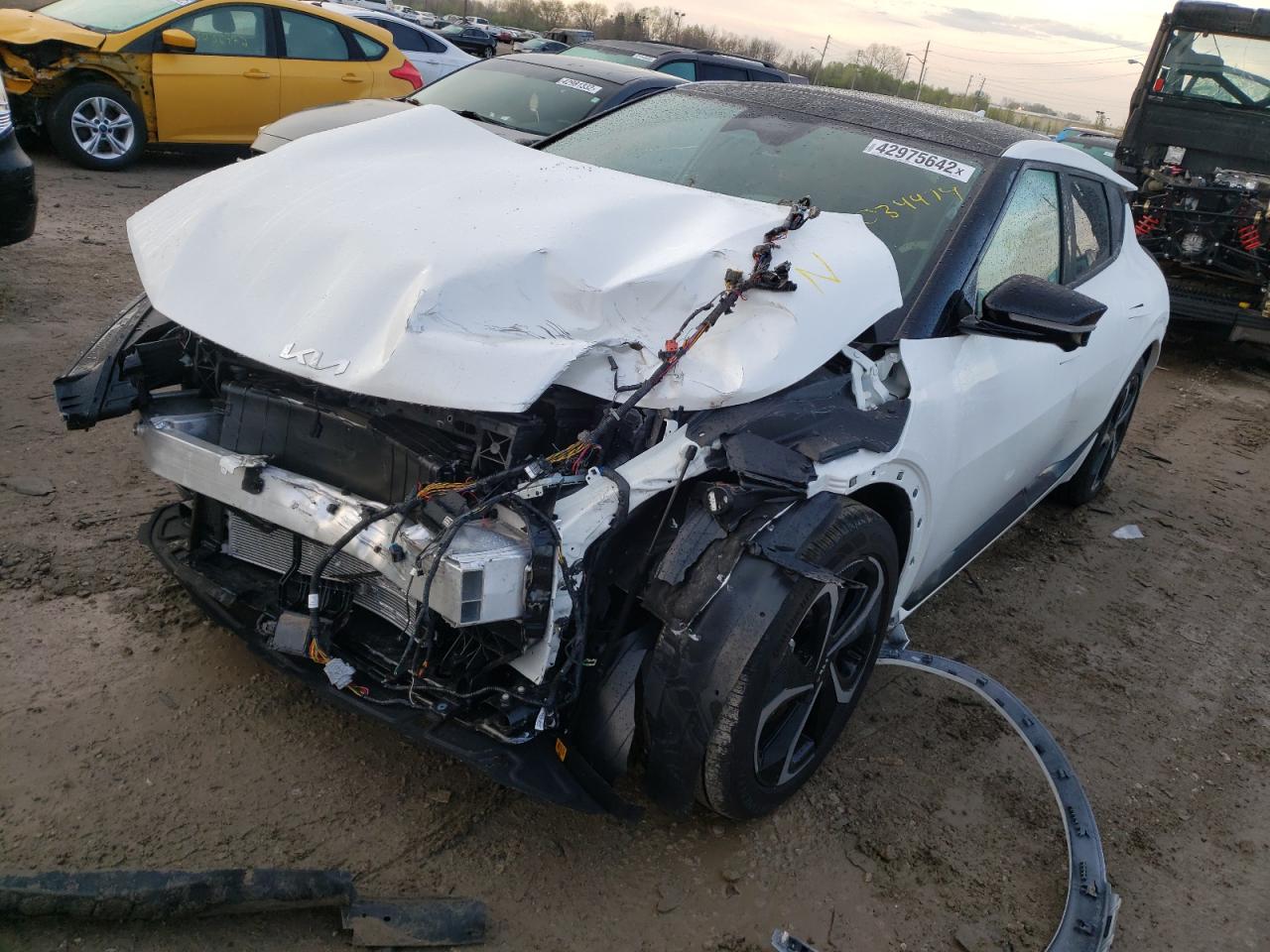 Photo 2 from auction – 2022 KIA EV6 with VIN KNDC4DLC3N5034474