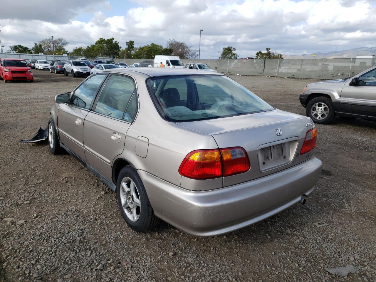 Photo 3 from auction – 2000 HONDA CIVIC EX with VIN 2HGEJ8644YH522697