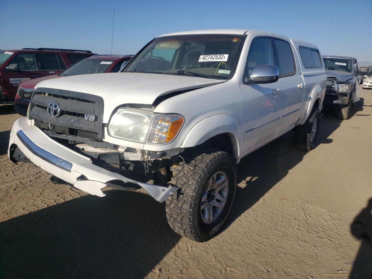 Photo 2 from auction – 2005 TOYOTA TUNDRA DOU with VIN 5TBDT44105S475809