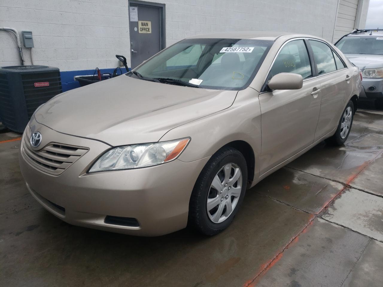 Photo 2 from auction – 2007 TOYOTA CAMRY CE with VIN 4T1BE46K07U673010