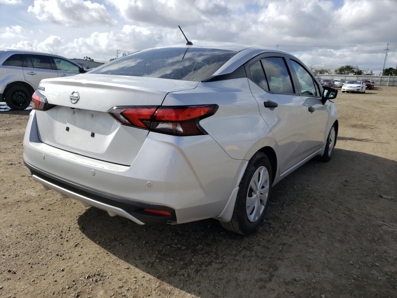 Photo 4 from auction – 2020 NISSAN VERSA S with VIN 3N1CN8DV1LL881353