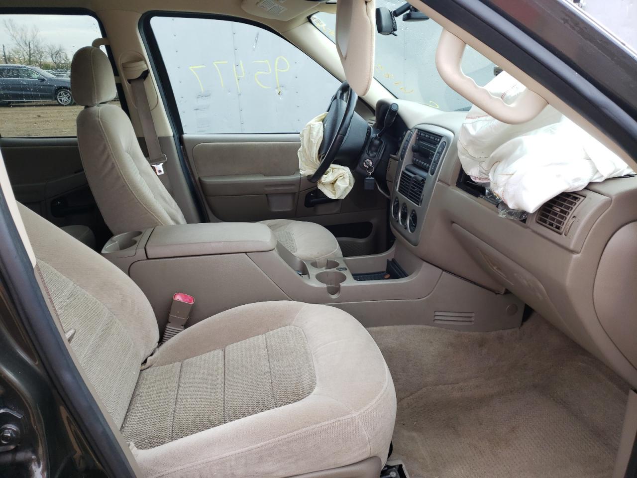 Photo 5 from auction – 2005 FORD EXPLORER X with VIN 1FMZU73E45ZA36185