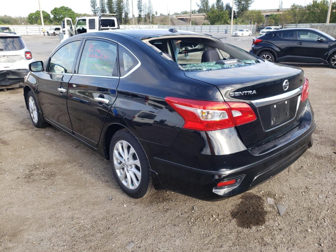 Photo 3 from auction – 2018 NISSAN SENTRA S with VIN 3N1AB7AP1JL628305