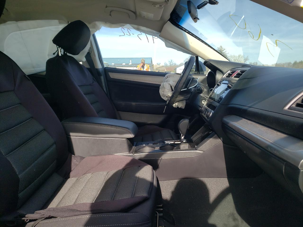 Photo 5 from auction – 2016 SUBARU LEGACY 2.5 with VIN 4S3BNAC69G3028565