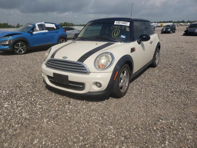 Photo 2 from auction – 2011 MINI COOPER with VIN WMWSU3C55BT094137